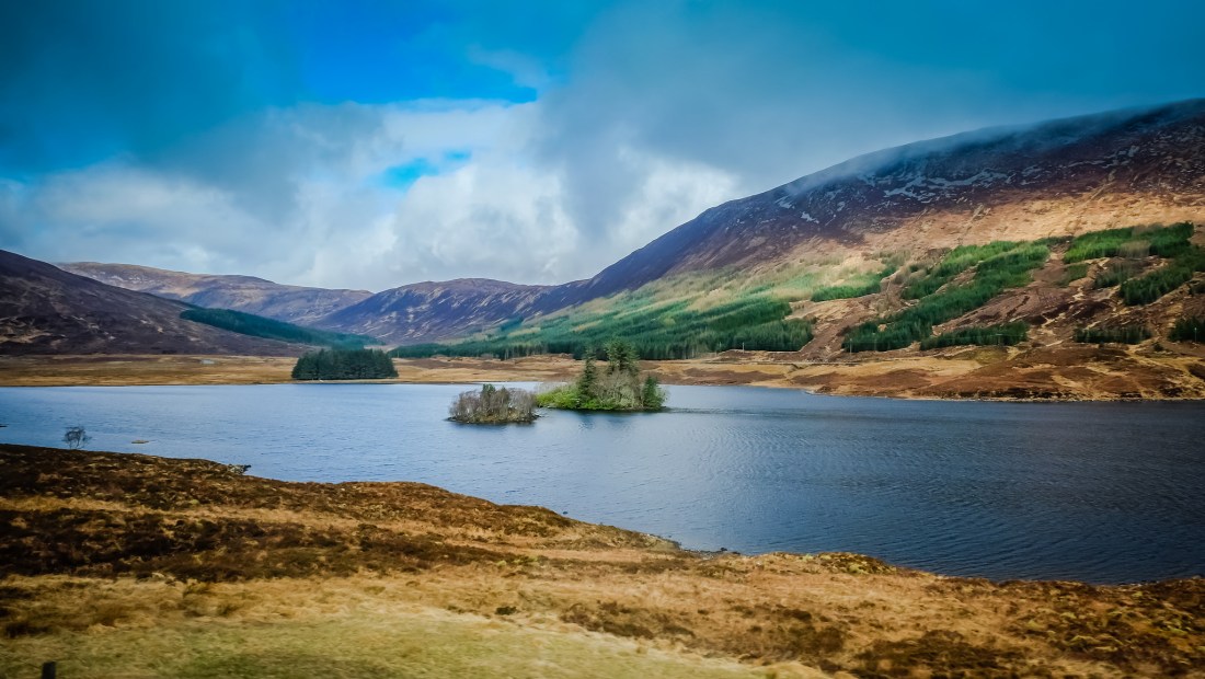 33991047665_90390f3389_k